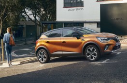 Renault Captur 2020 side